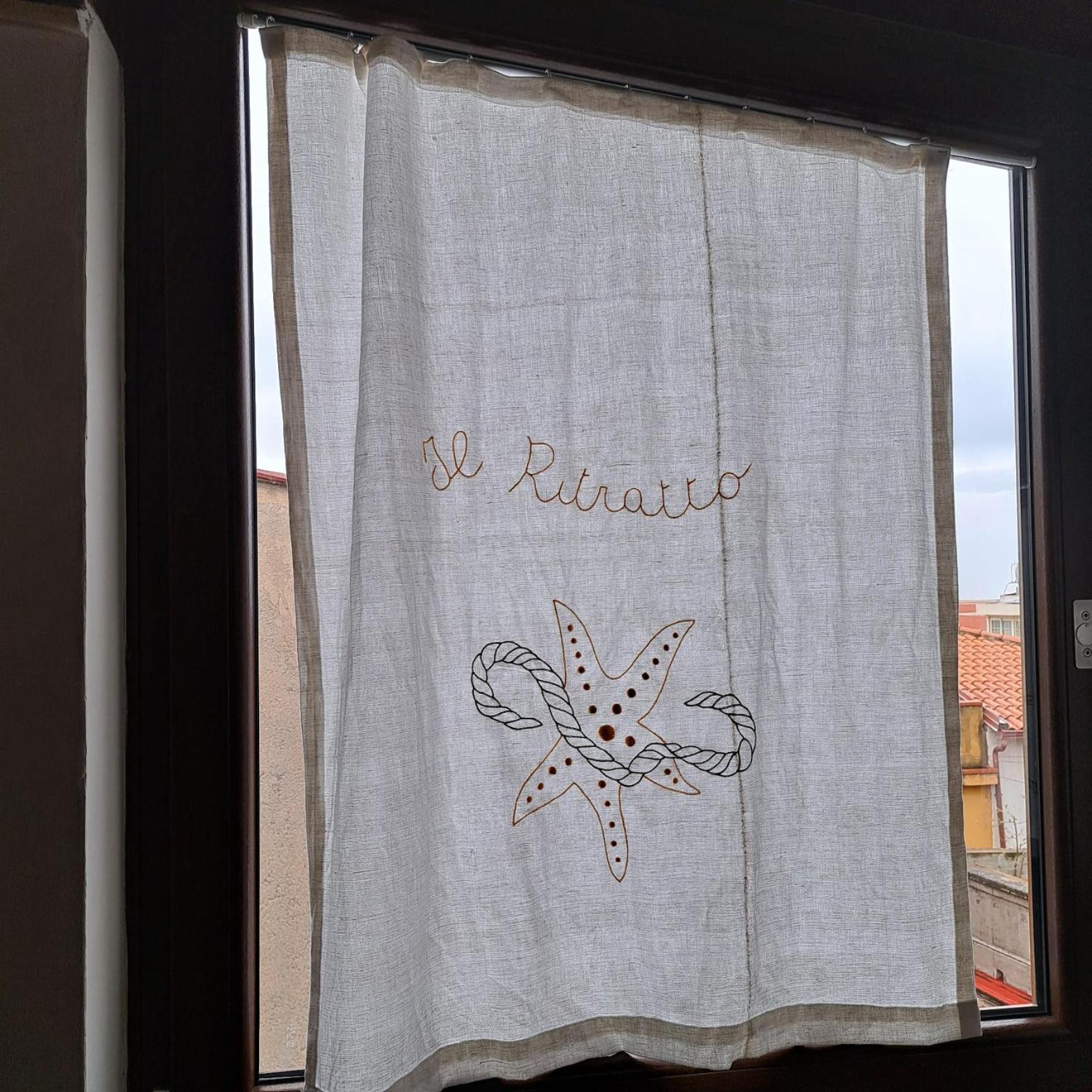 Il Ritratto Casa Vacanza Шилла Экстерьер фото